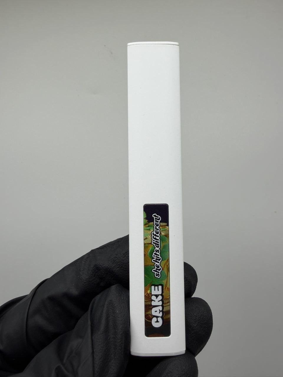 photo_2026-08-06_15-13-45 og cake black xxx label 1.5g disposable